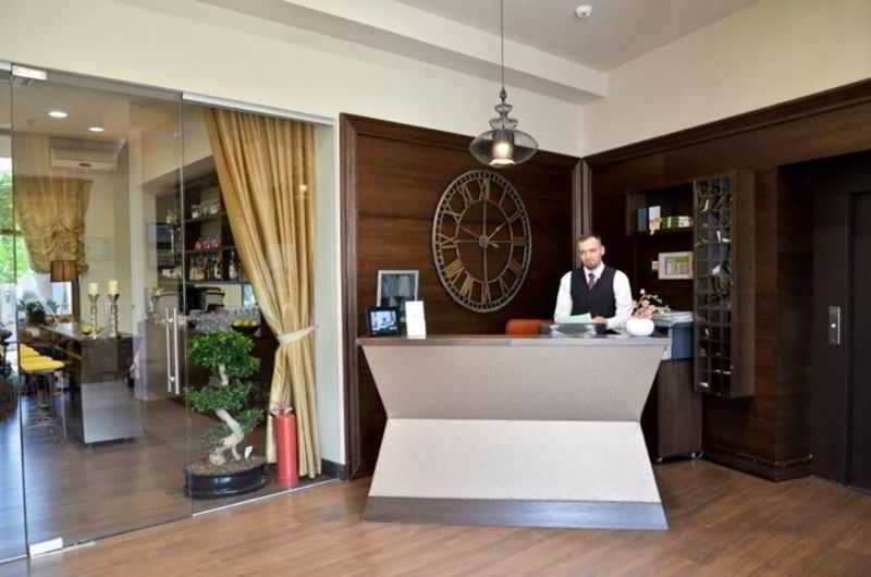 Hotel Capitolina City Chic Kolozsvár Kültér fotó
